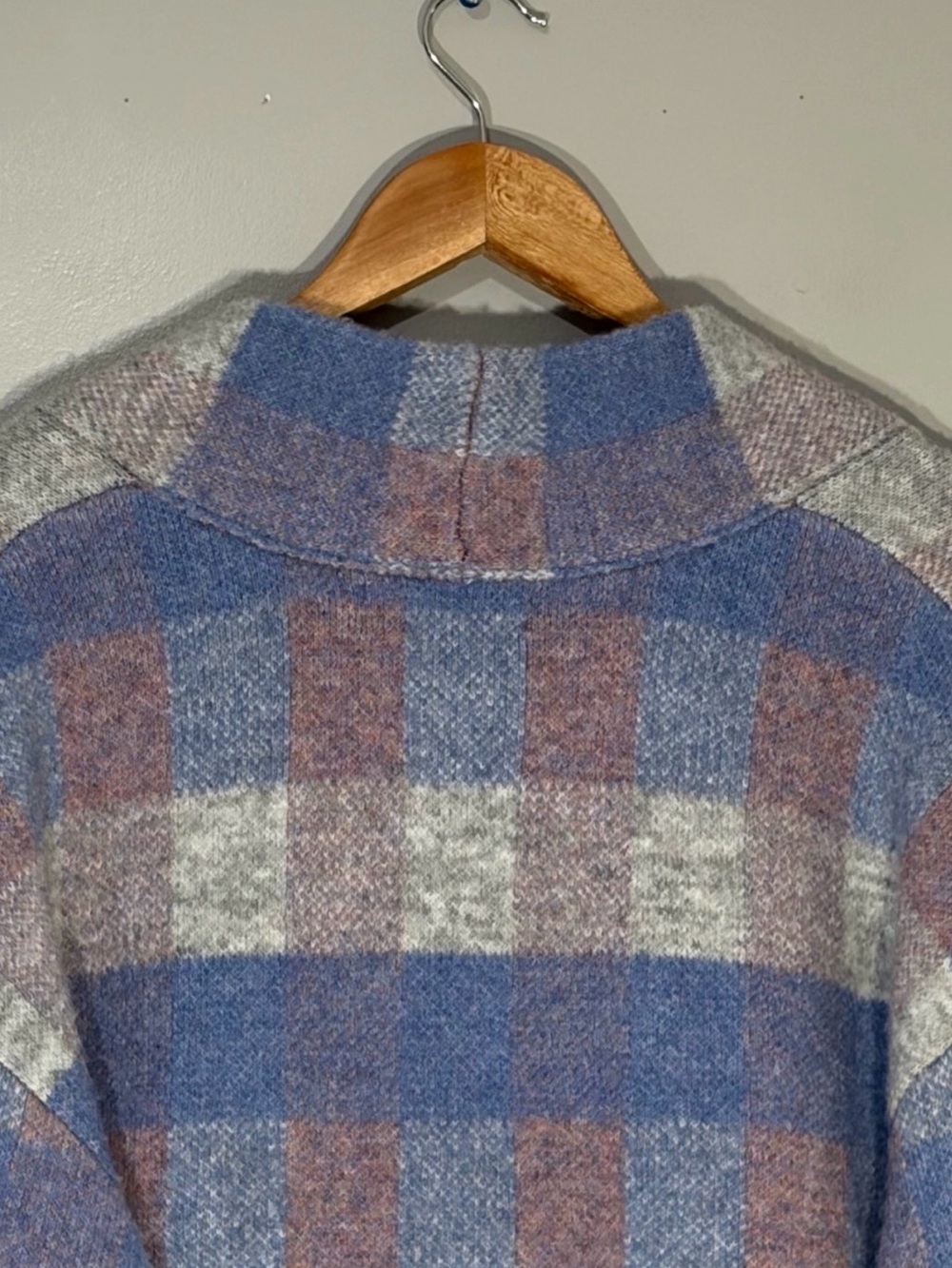Revolve JOHN + JENN Opalite Plaid Oversized Cardigan Sweater Size S - Picture 7 of 10